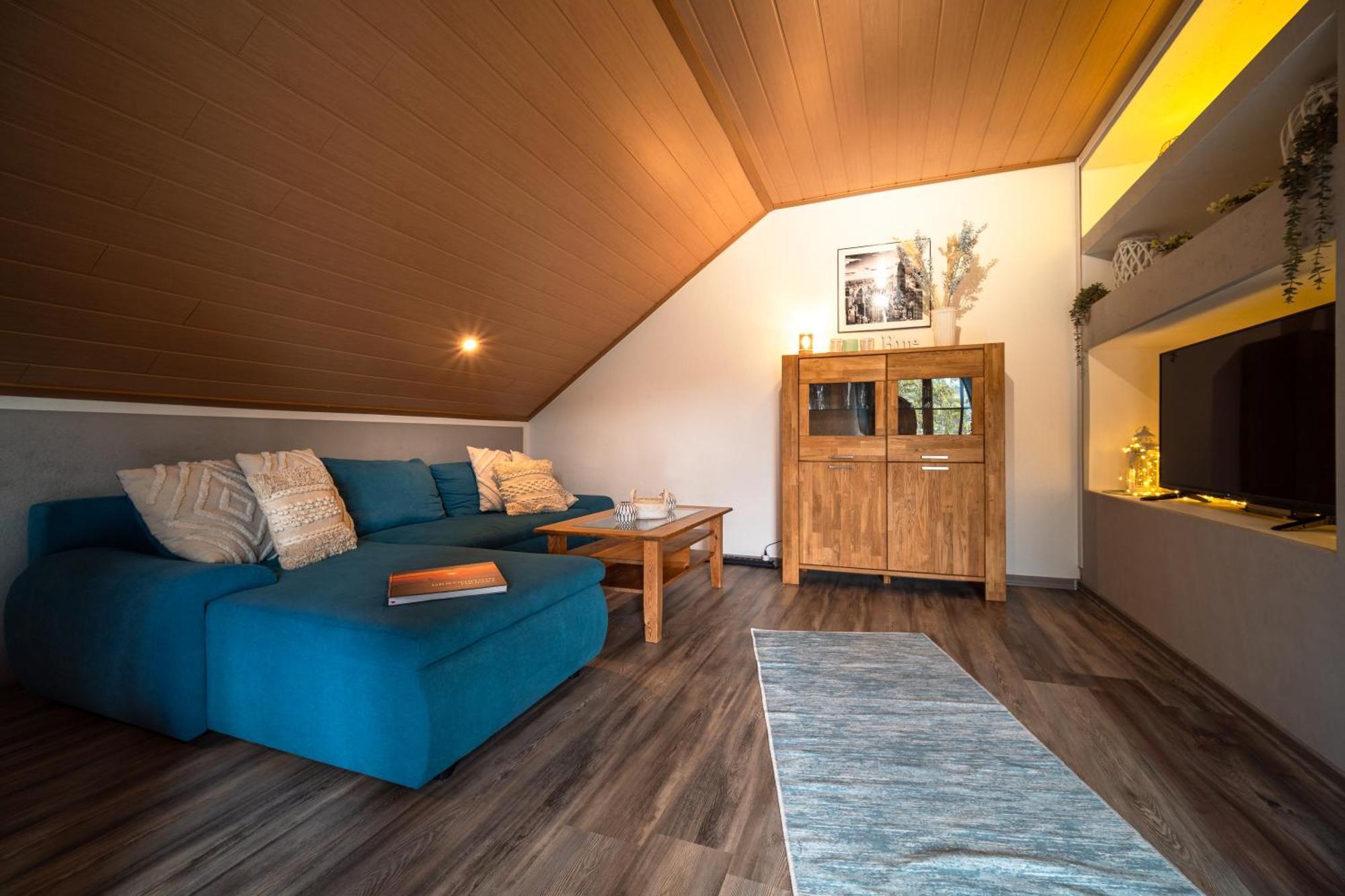 Balkon Zimmer - Apartment Gonnersdorf  Eksteriør billede
