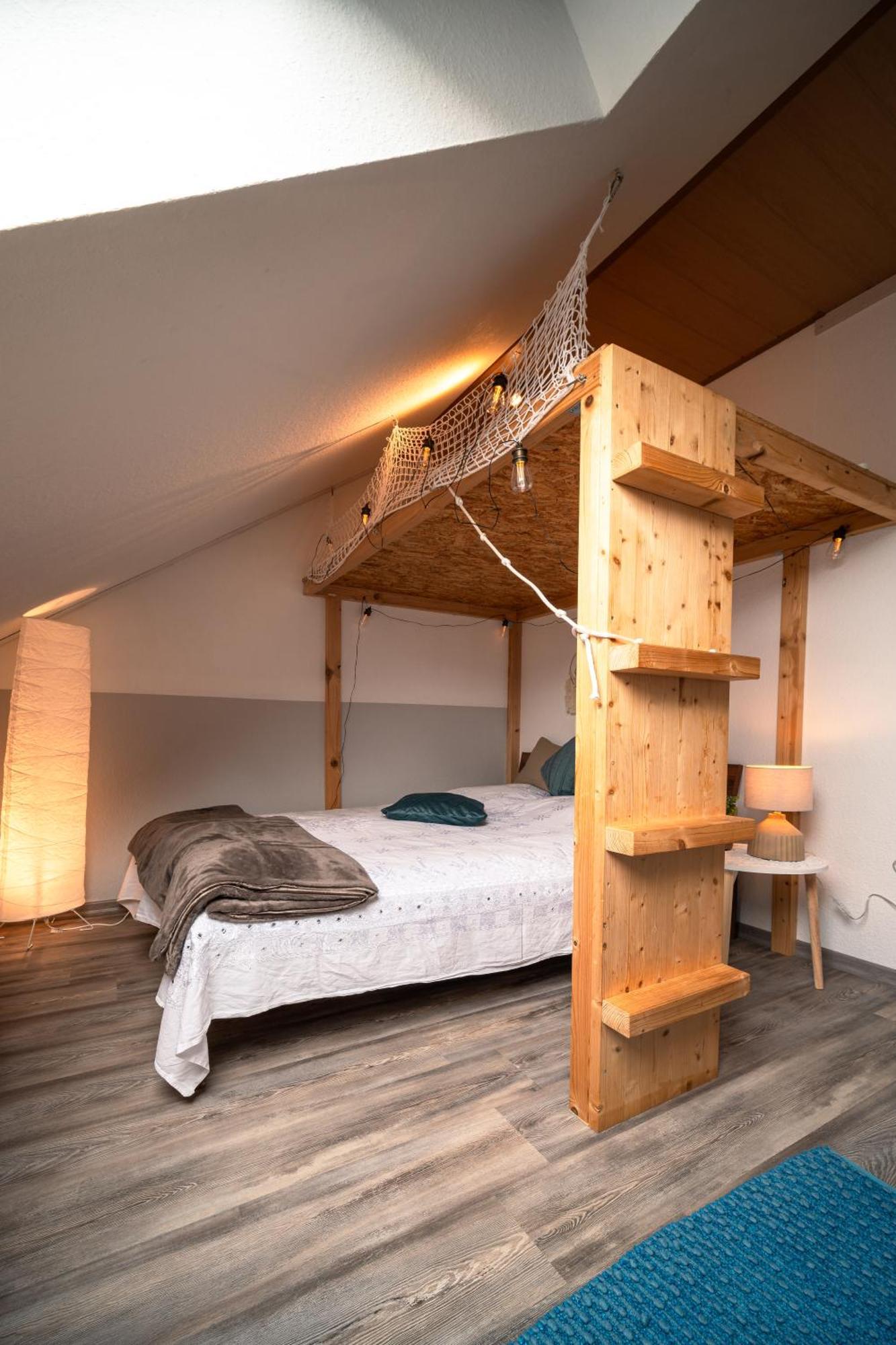 Balkon Zimmer - Apartment Gonnersdorf  Eksteriør billede